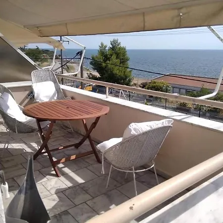 Super View Seafront Apartment Nea Michaniona Exterior foto